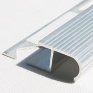 Profil pentru treaptă AL2110, din aluminiu, incorporabil, semi-rotund, 2,5m