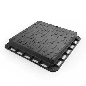 Capac PP Urban negru patrat necarosabil 600x600 PL.430x430 Hext.80 cu inchizator A15 (35486-20) Vodaland